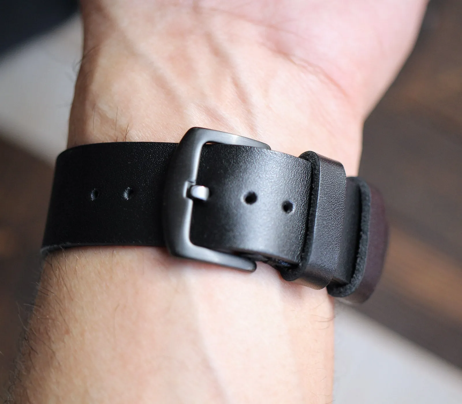 Apple Watch Leather Band - Black