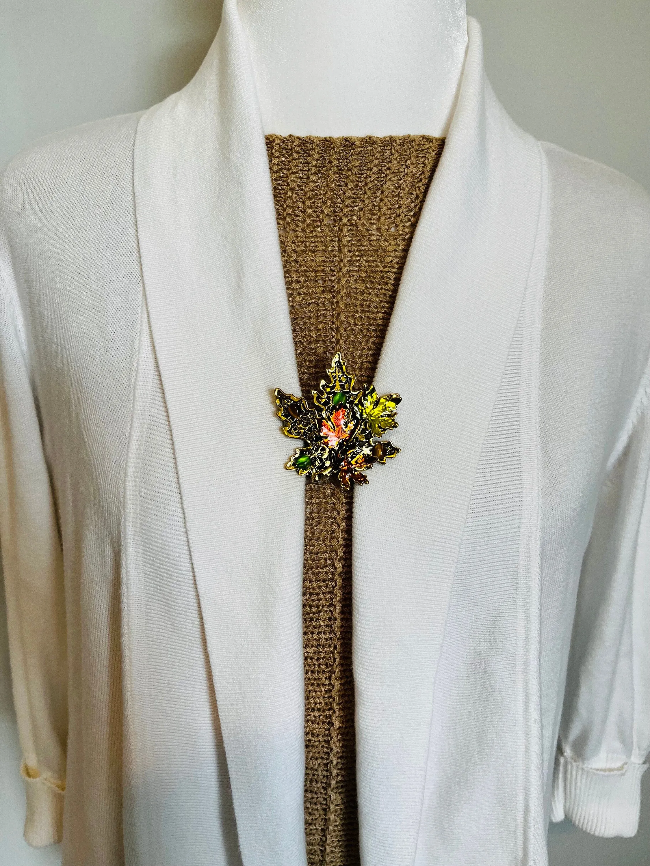 Sweater Clips Vintage Leaf Cardigan Clip for Sweater Clasp Cinch Clip Large Fall Foliage Sweater Clip Jewelry Gift Gifts for Her by Fabulici